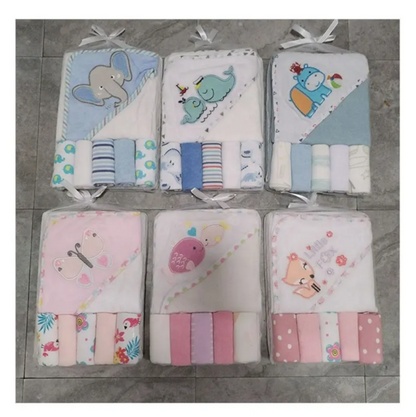 Ensemble Sortie de Bain Bébé + 5 lavette couleur garcon