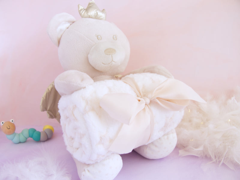 Peluche Ourson couronne avec Plaid – Bleu, Beige ou Rose